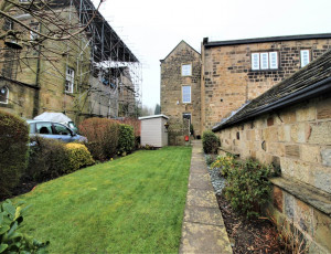 gates_4092 - Hall Close, Worsborough Village, Barnsley